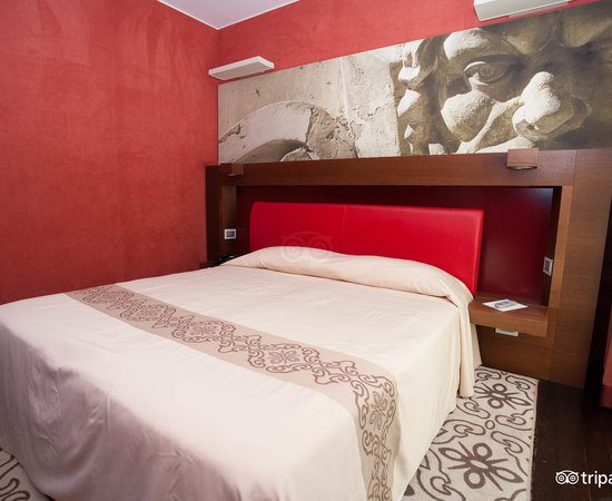 Tivoli Palazzo 1880 Lecce Hotel