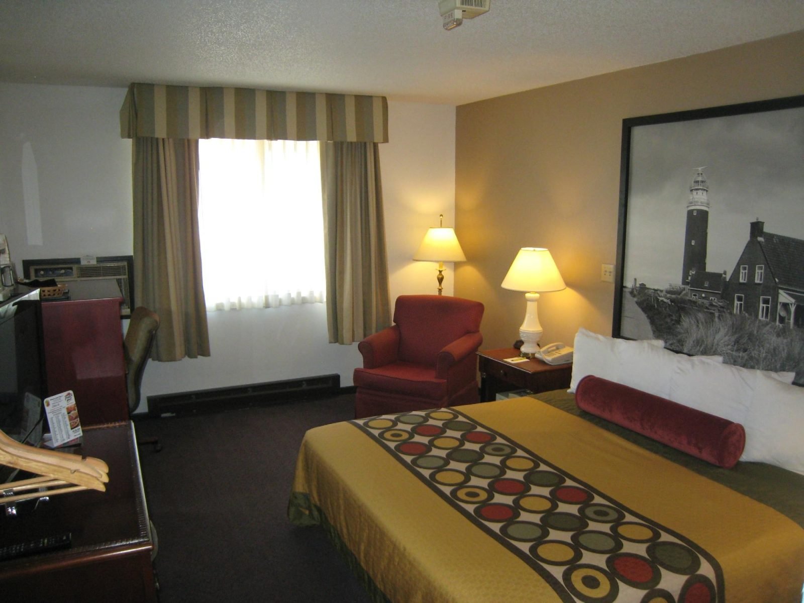 super 8 milwaukee