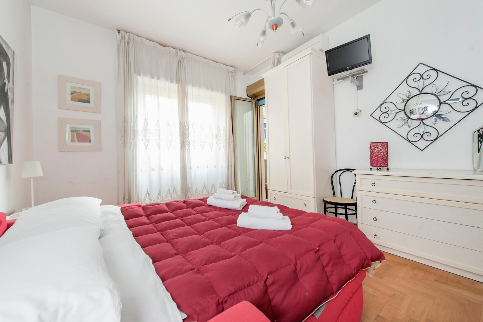 A Home For Holiday