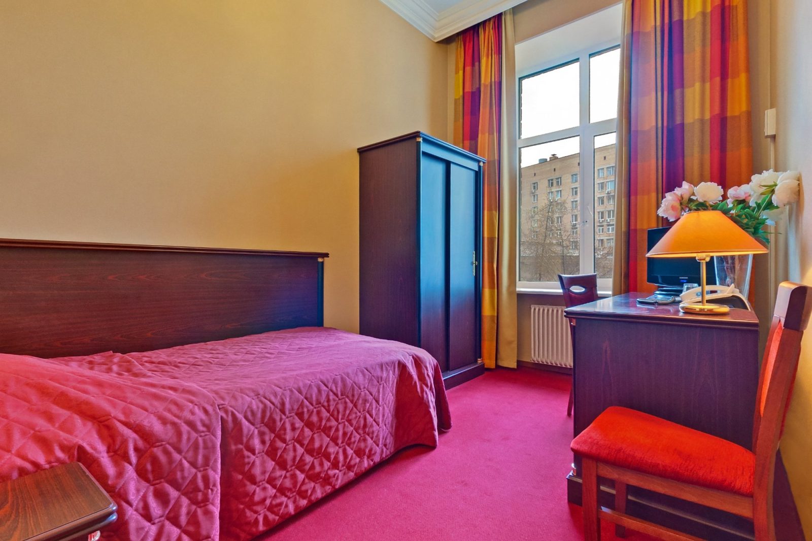 warsaw hotel moscow