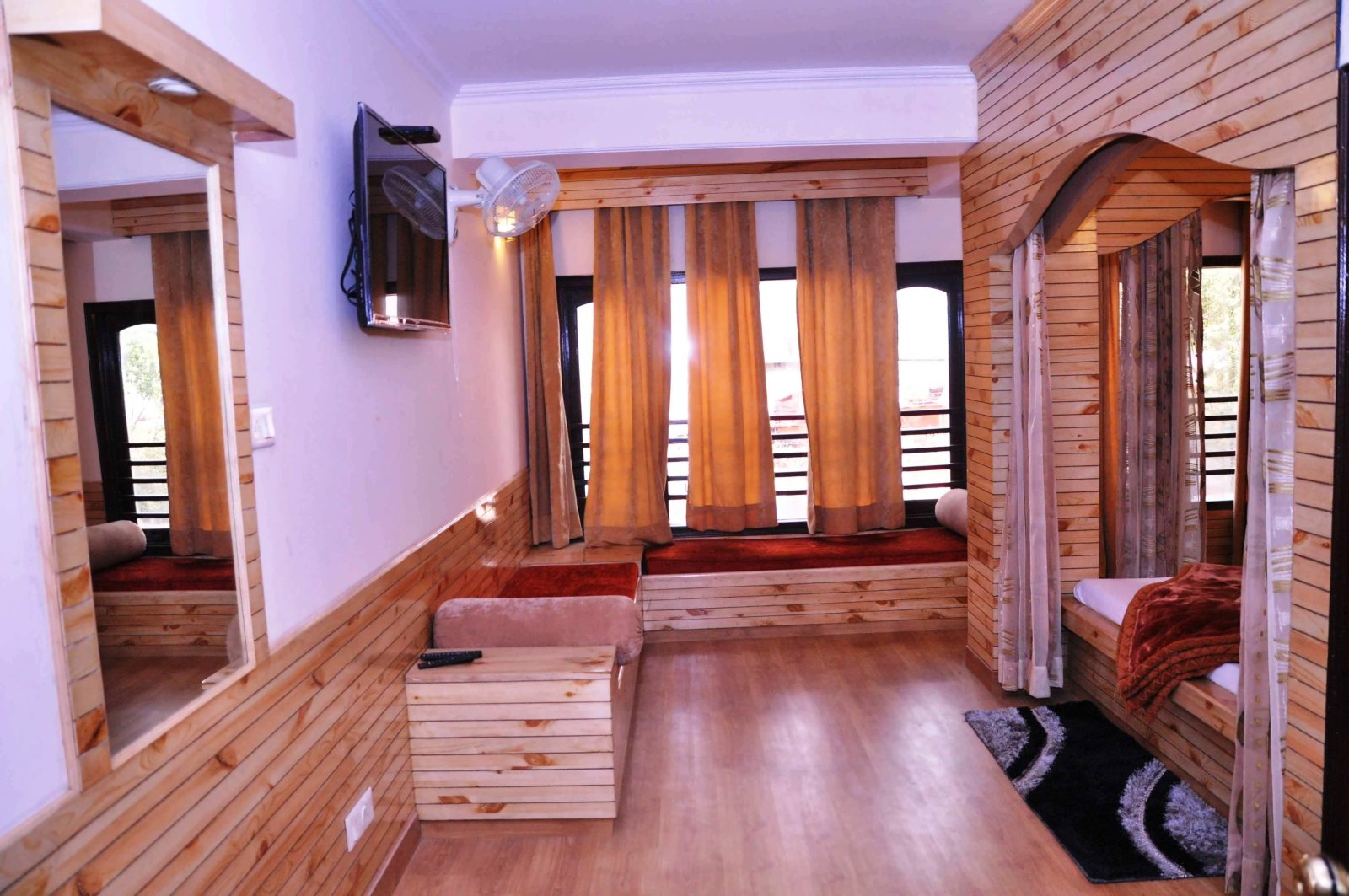 Shimla Holiday inn