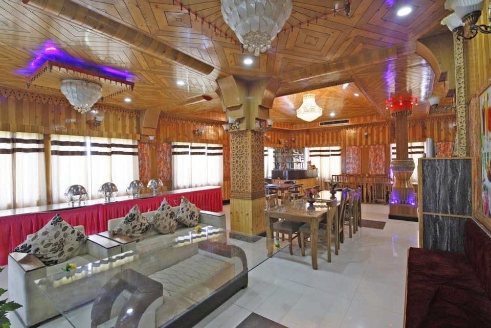 Hotel Shimla Hills International