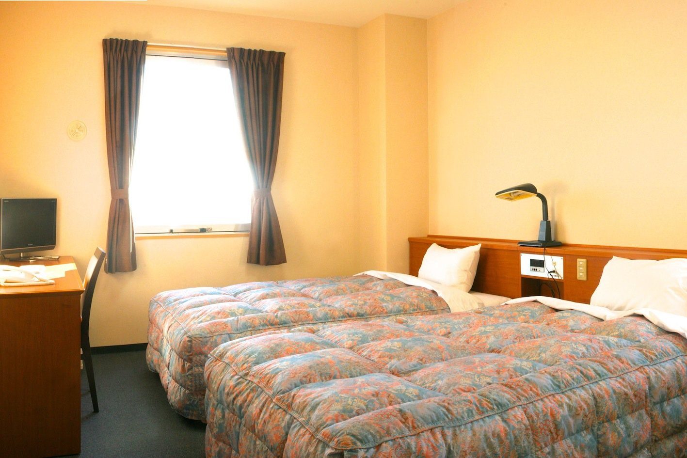 Kumamoto Ichibamae Business Kurenai Hotel