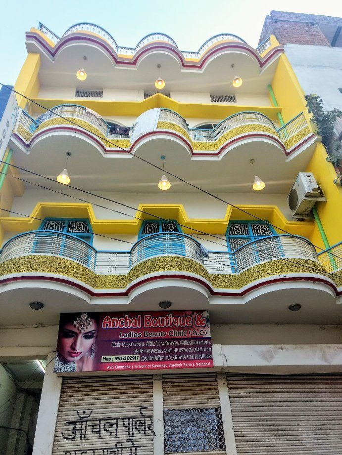 Varanasi by Roadhouse Hostels