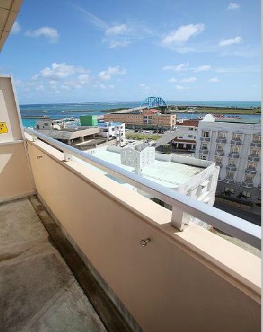Hotel Peace Island Ishigaki in Yashima