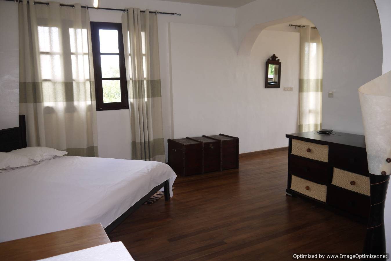 Vanga Guest House
