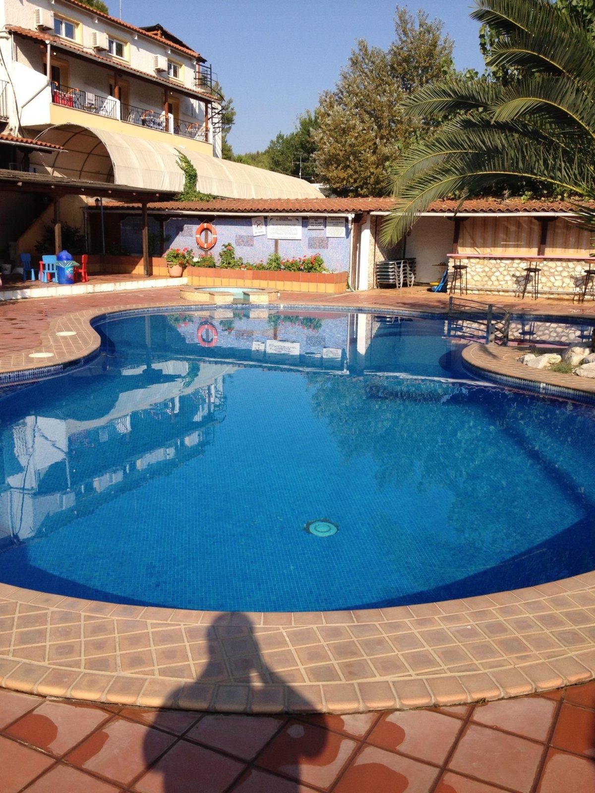 victoria nikos apartments hotel skiathos