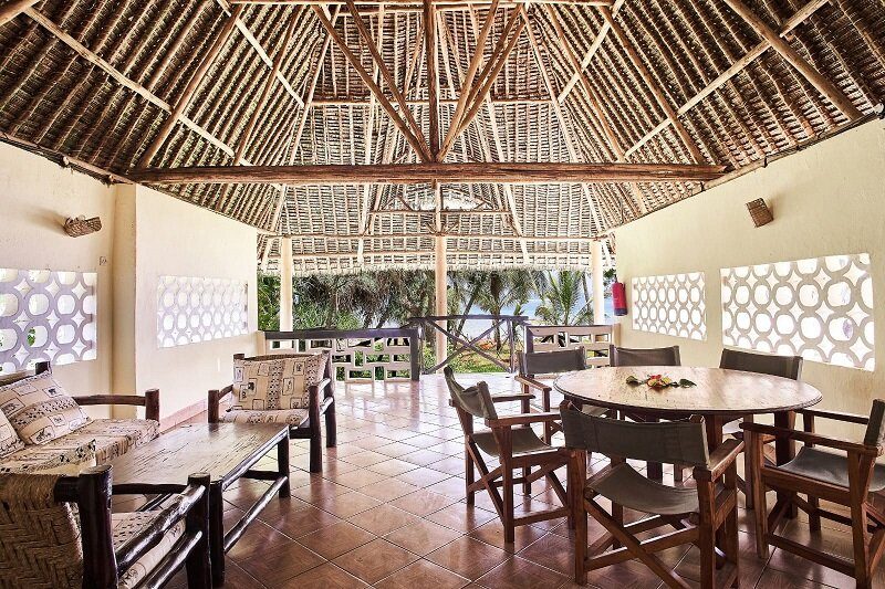 CORAL BEACH RESORT - DIANI
