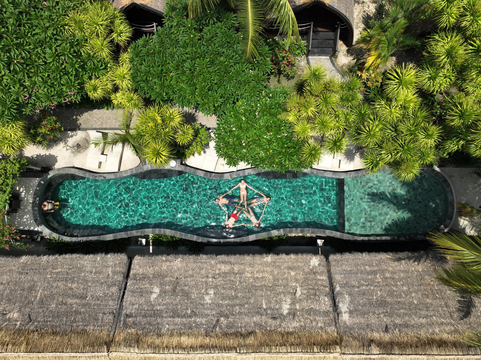 manta bungalows hotel gili trawangan