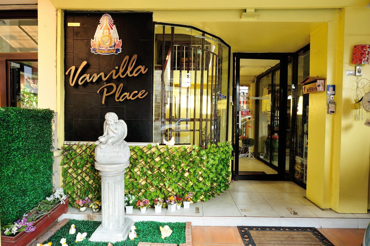 vanilla place chiang mai