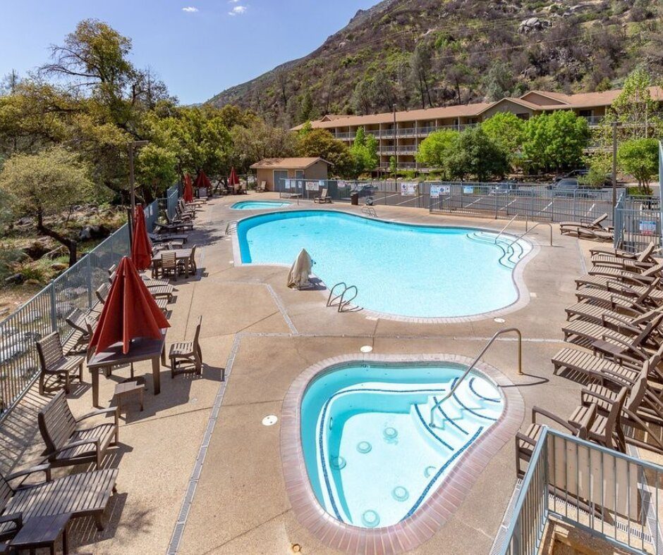 Yosemite View Lodge