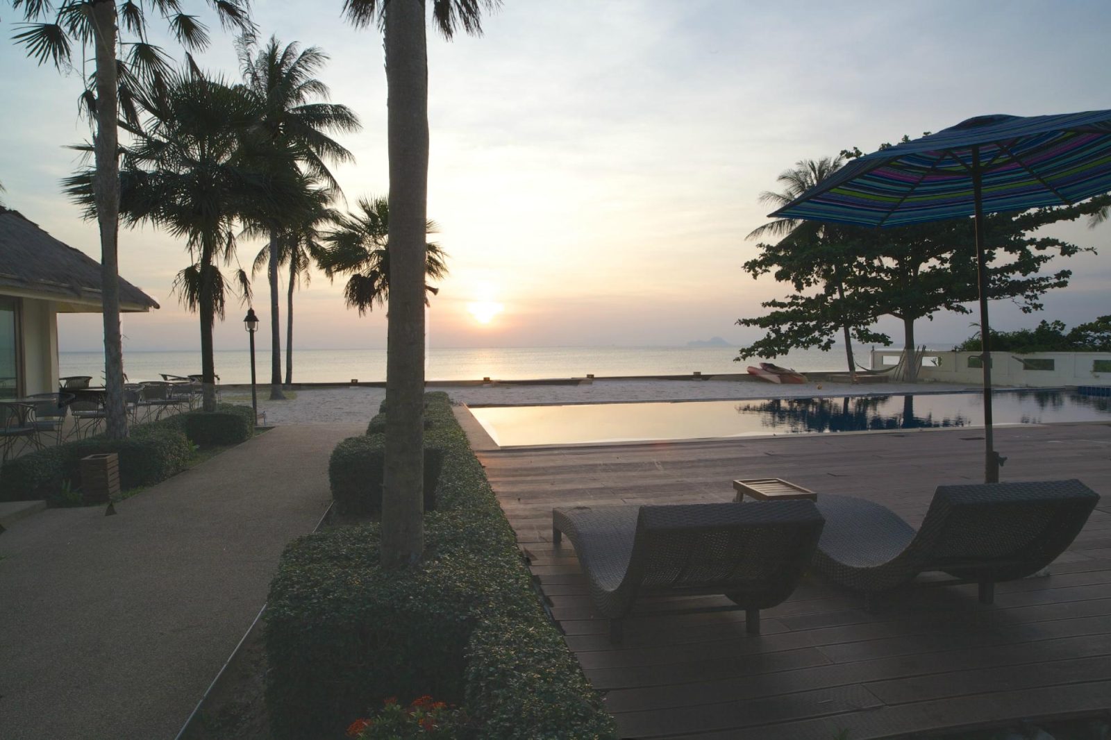 the nantra de deluxe hotel krabi town