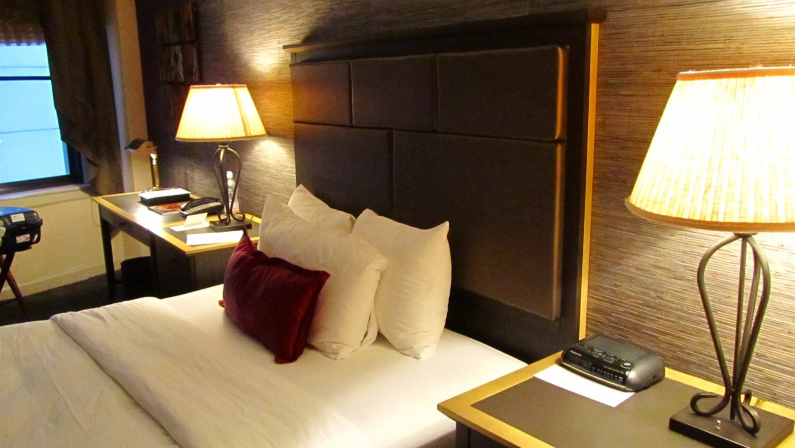 whitehall hotel chicago