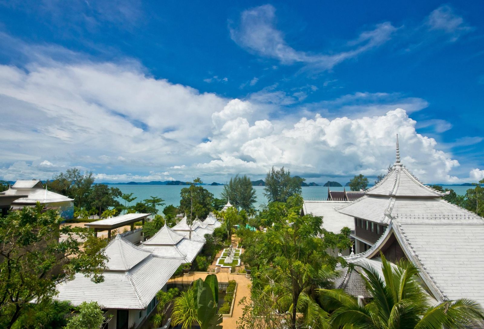 Anyavee Tubkaek Beach Resort