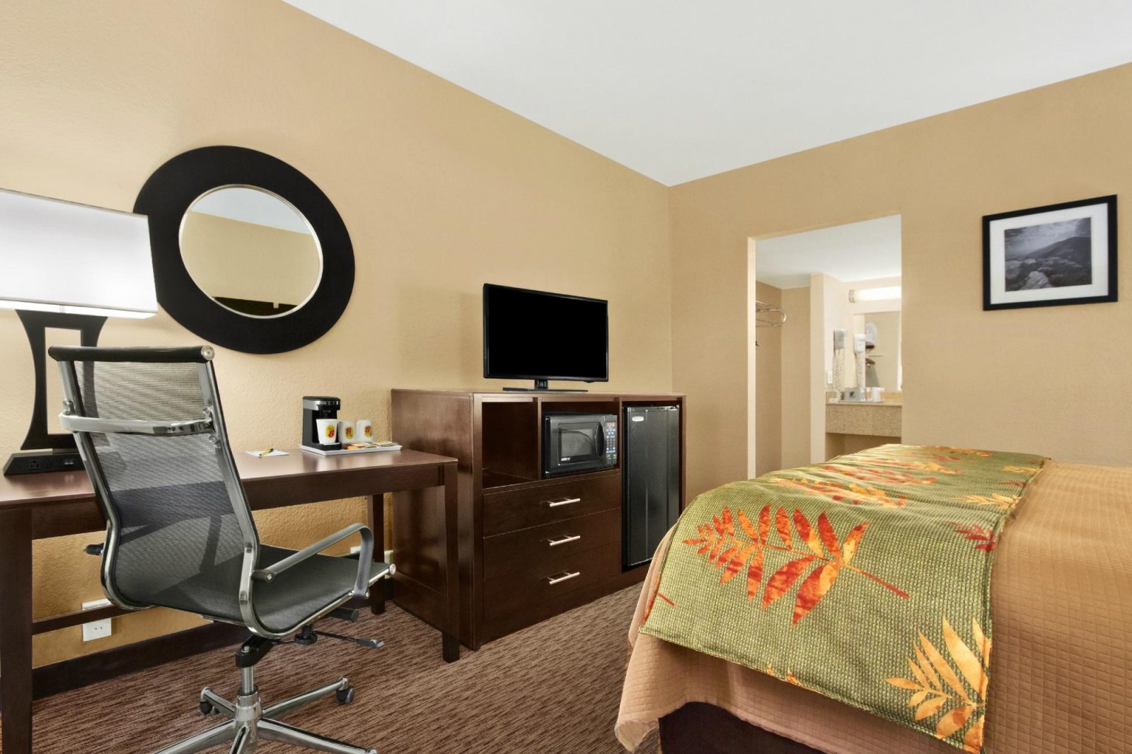 super 8 asheville hotel asheville
