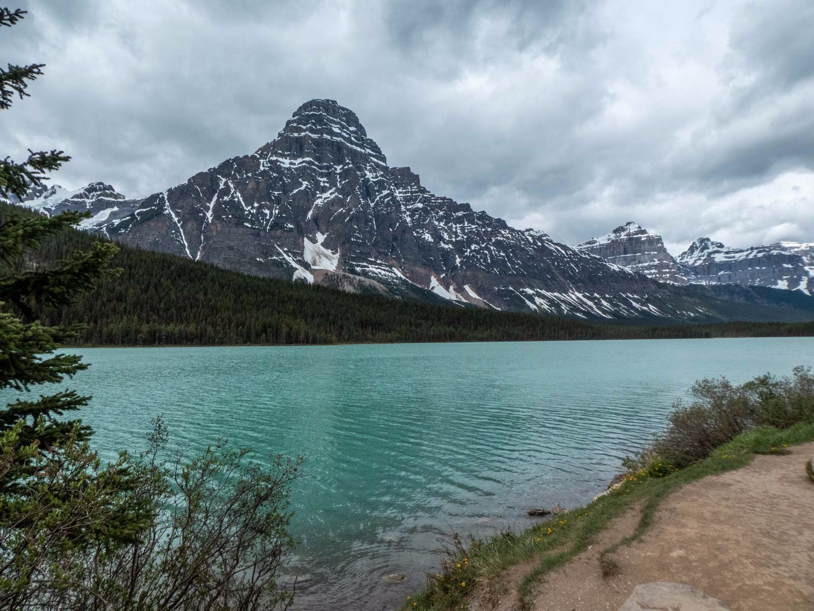 Waterfowl Lake Campground