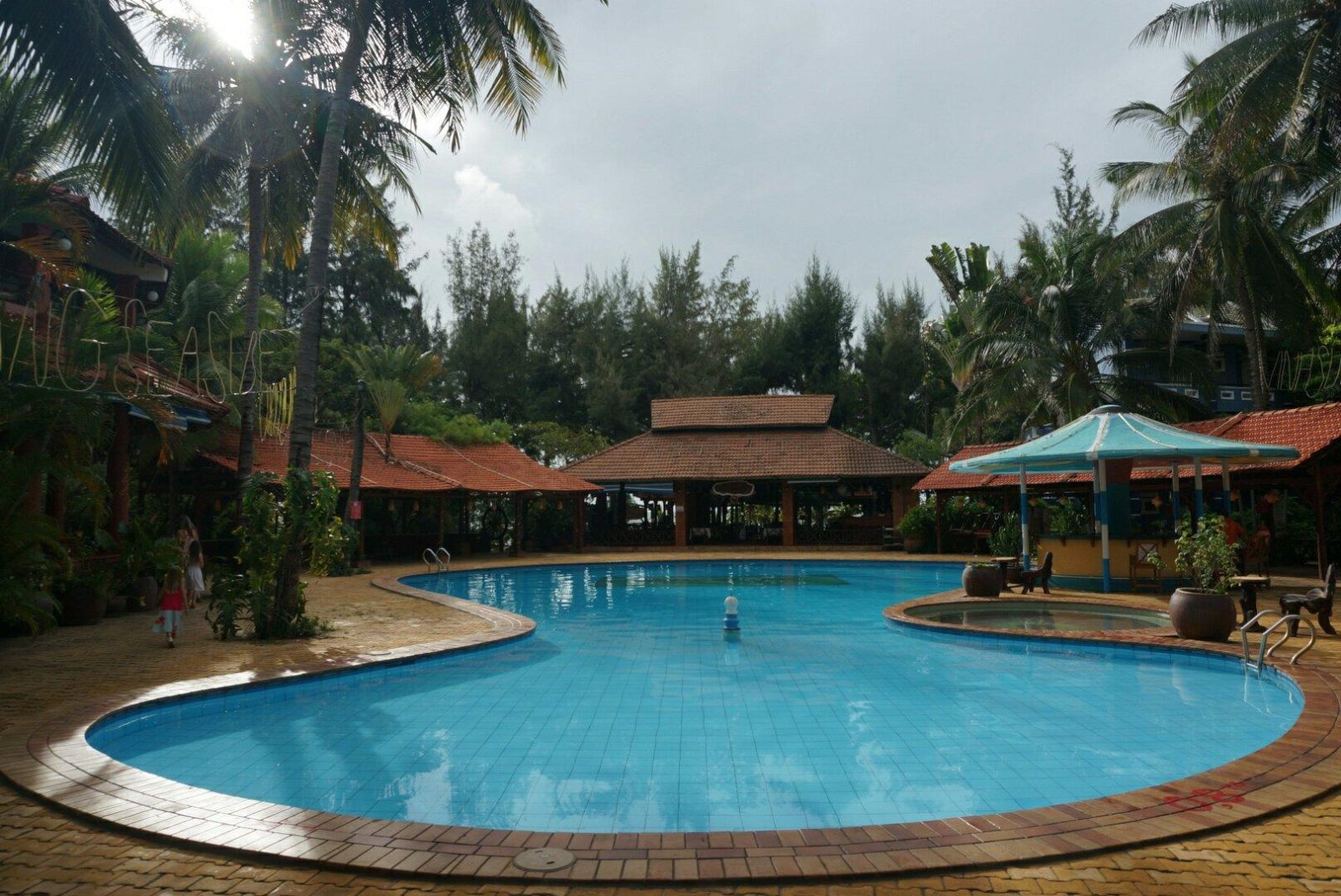 Vinh Suong Seaside Hotel