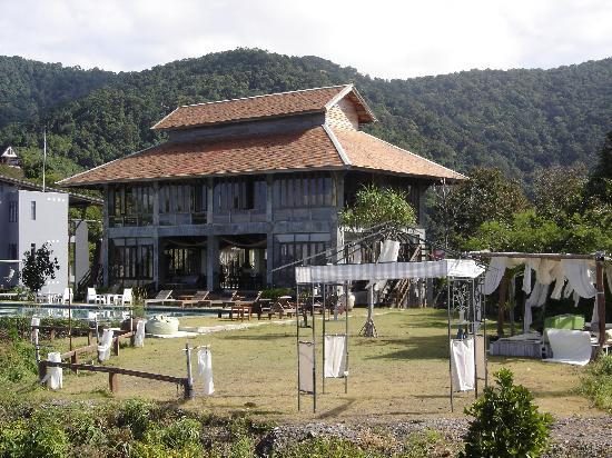 eyes lanta hotel krabi town