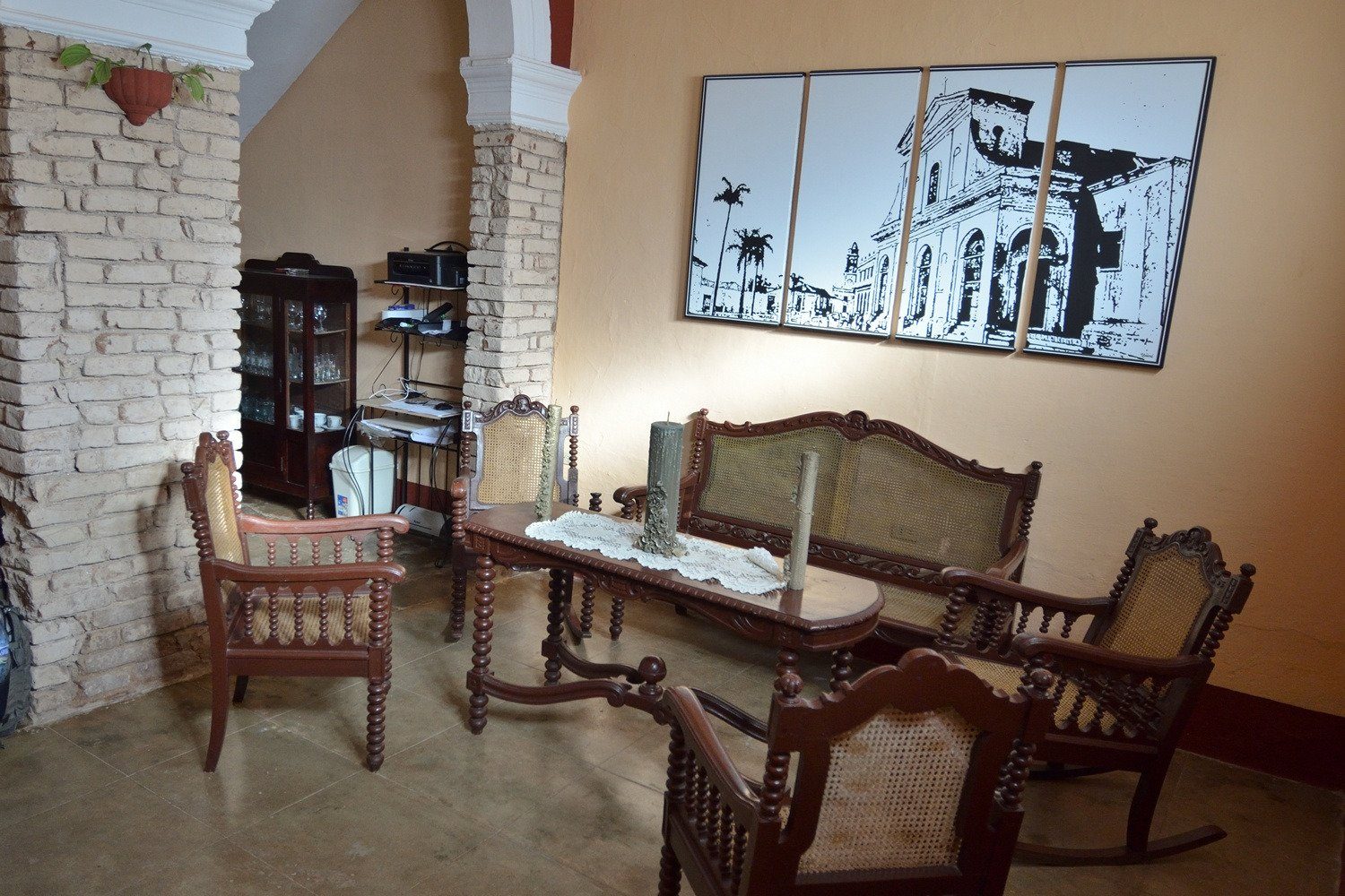 Hostal Tailor Made in Trinidad Cuba