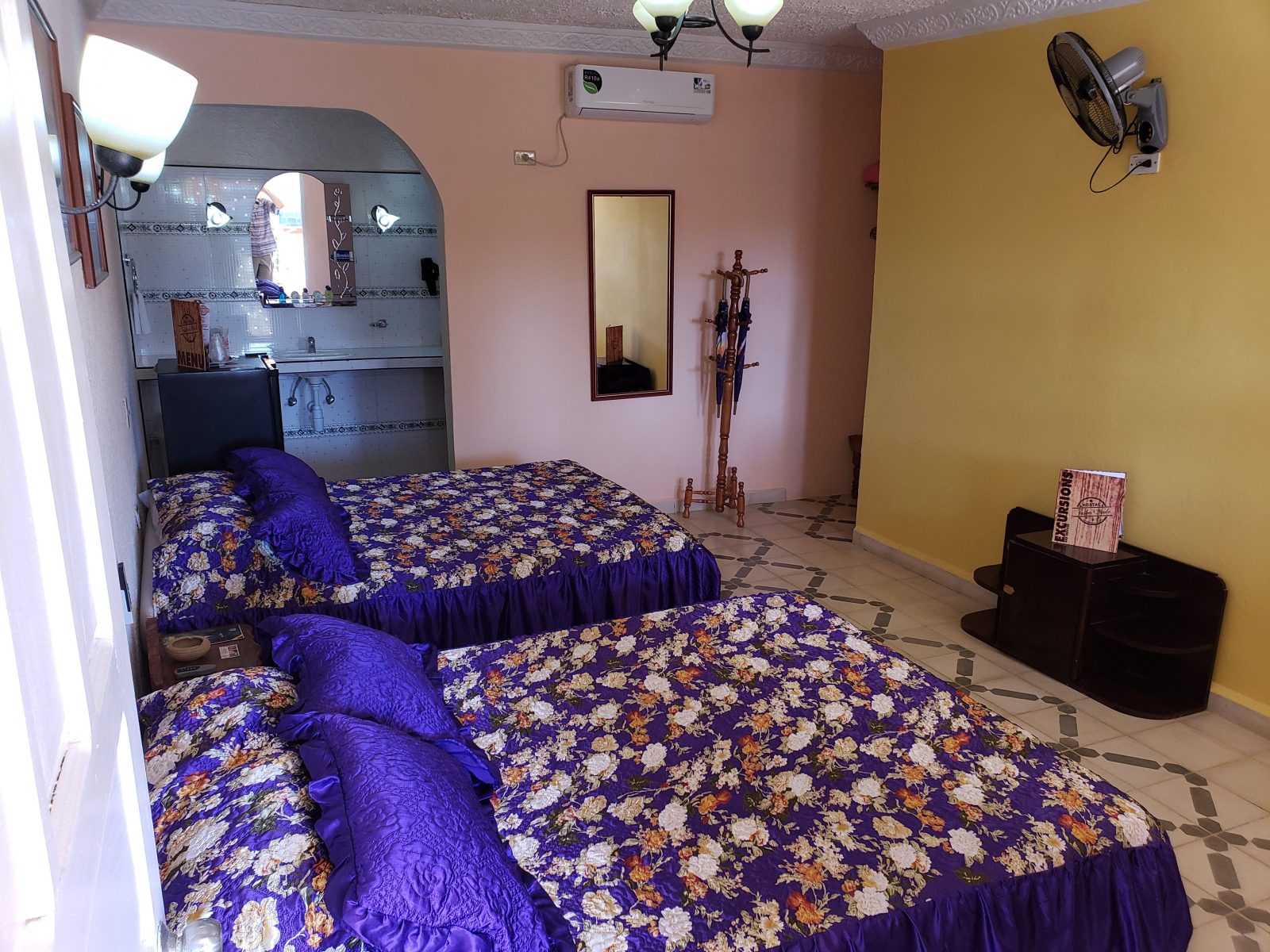 Hostal Tailor Made in Trinidad Cuba
