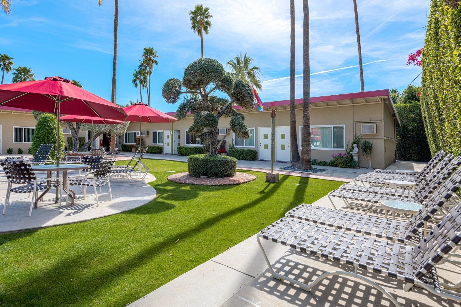 inndulge hotel palm springs