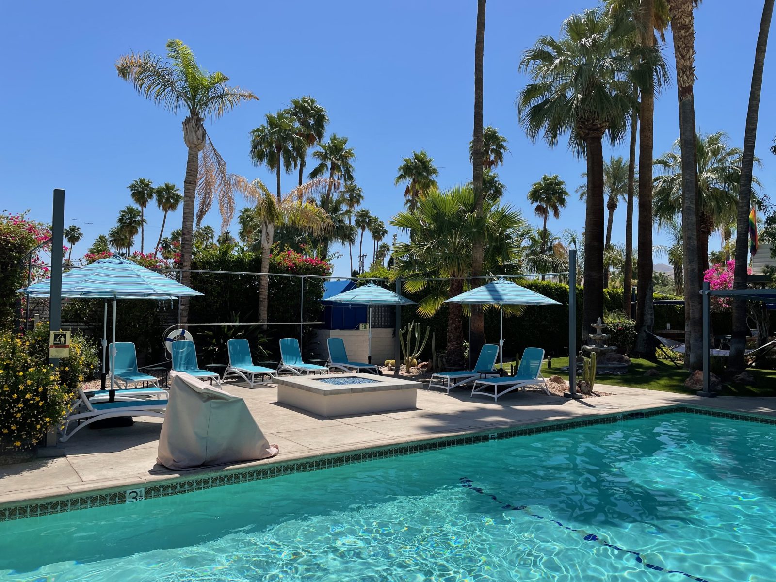 Desert Paradise Gay Men's Resort