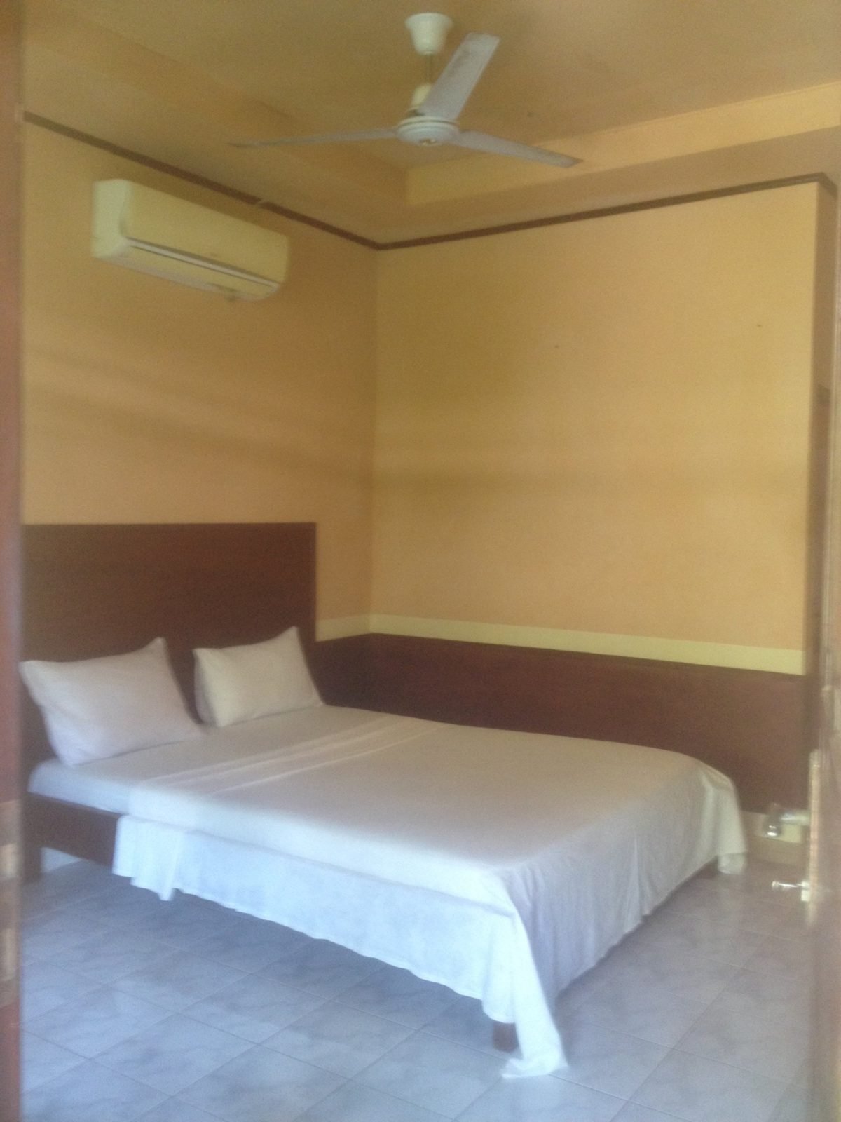edy homestay hotel gili trawangan
