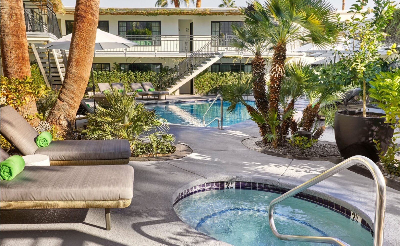 east canyon hotel palm springs