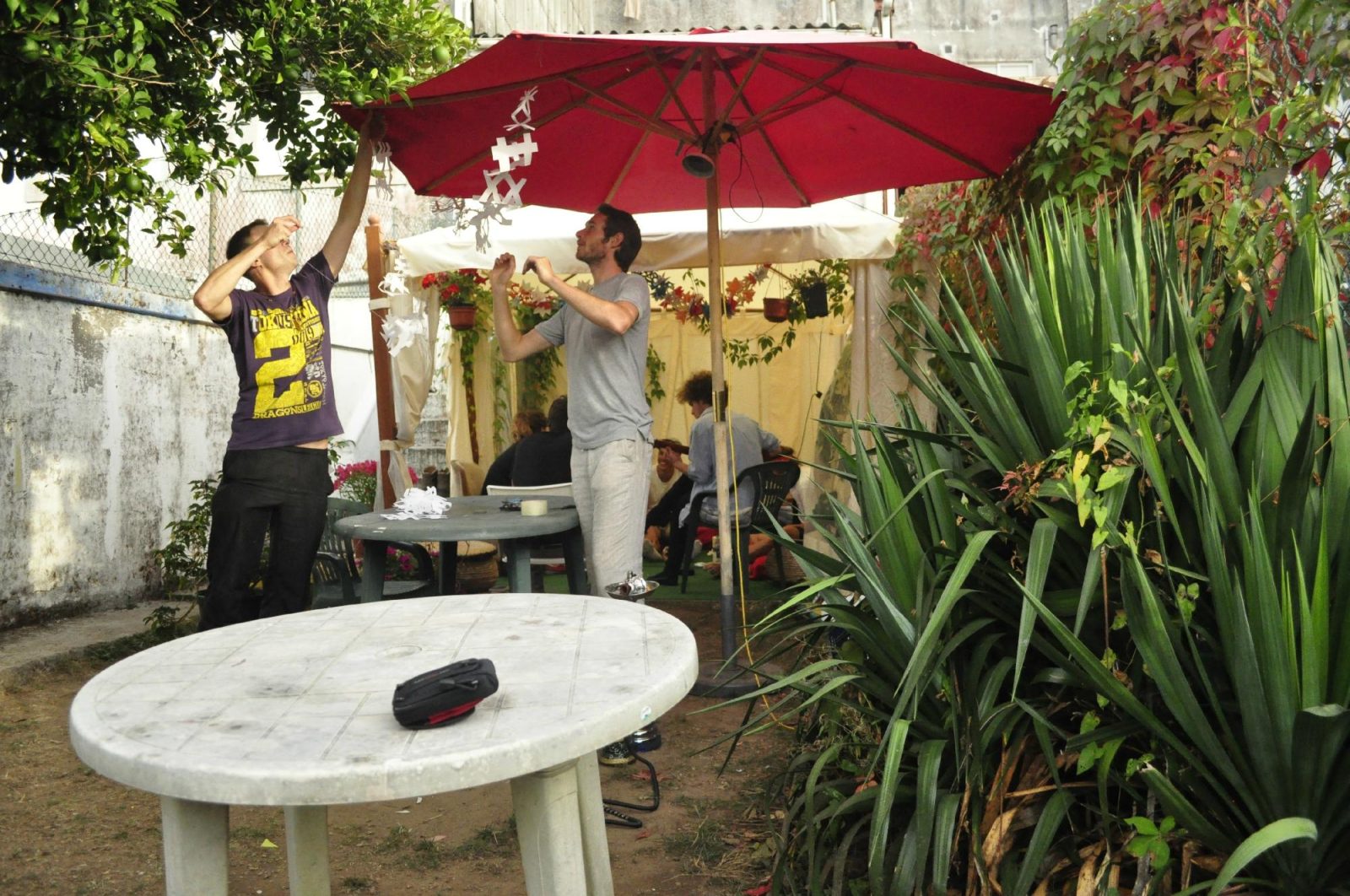 Meiga Backpackers