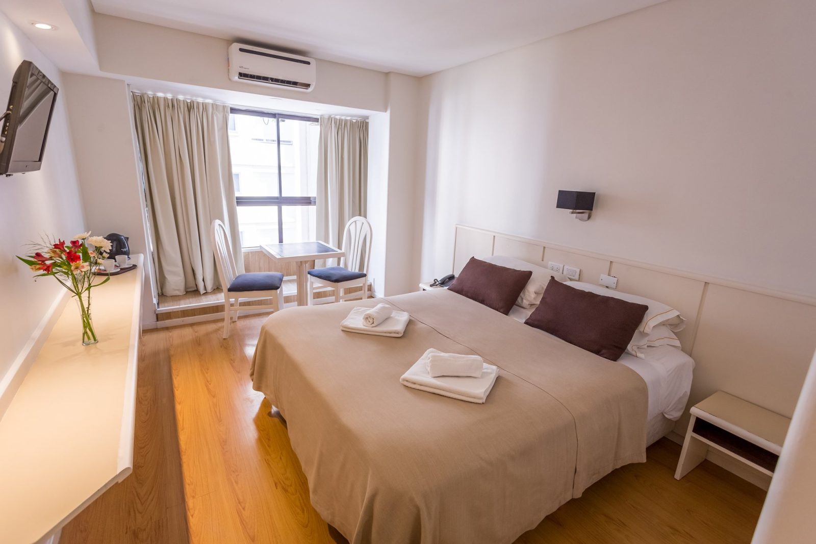 Dion Hotel