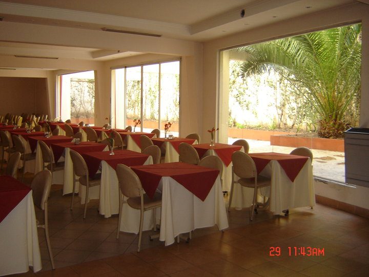 Etoile Hotel