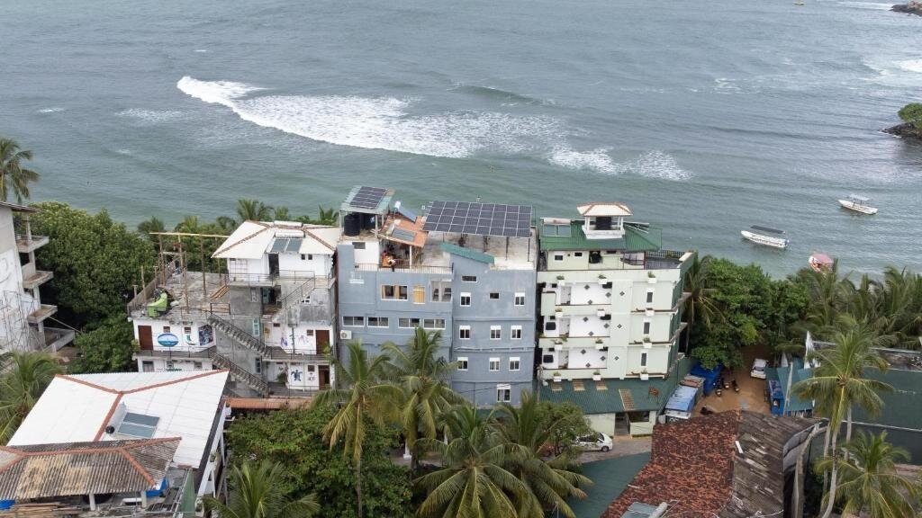 Wave Beach Resort Unawatuna