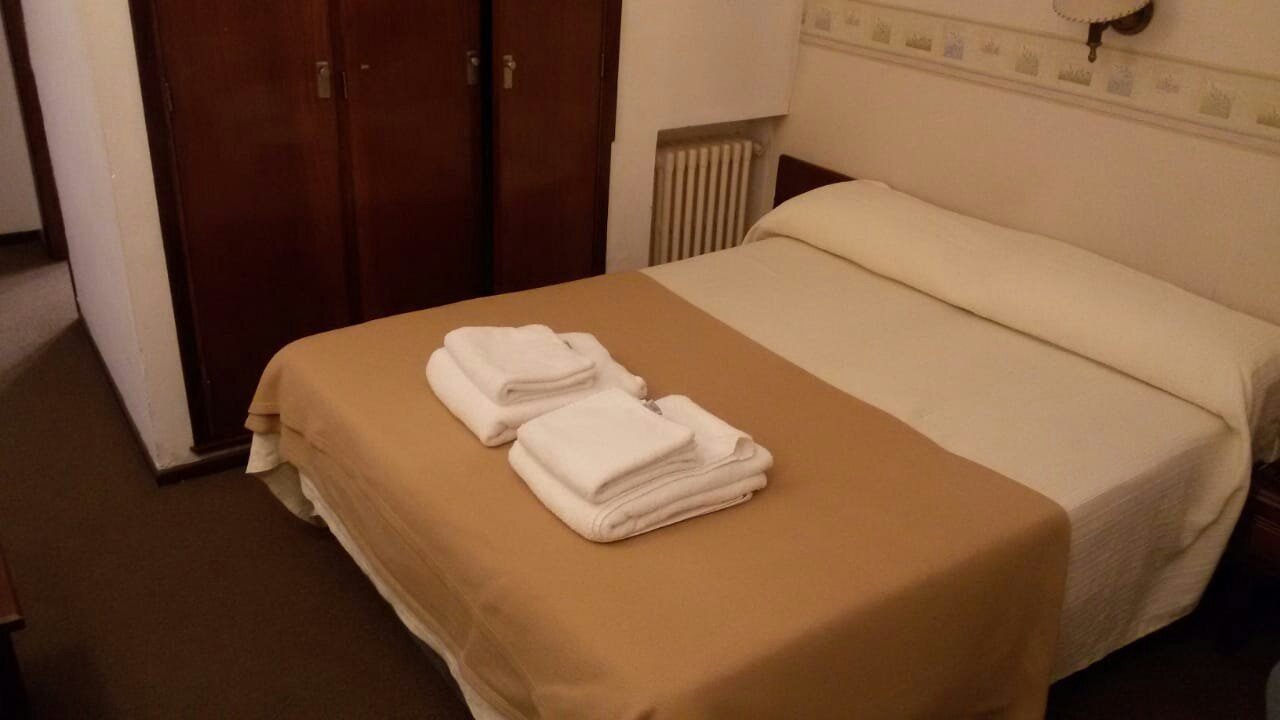 Hotel Neuquen ISSN Mar del Plata