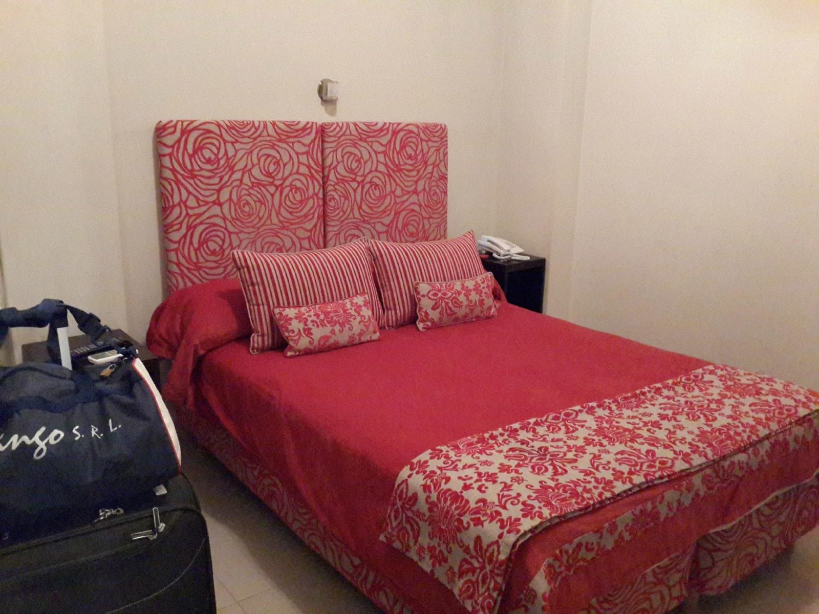 Hotel S.E.T.I.A