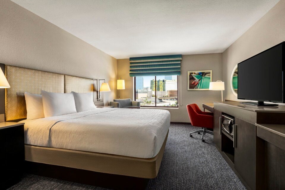 hampton inn tropicana hotel las vegas