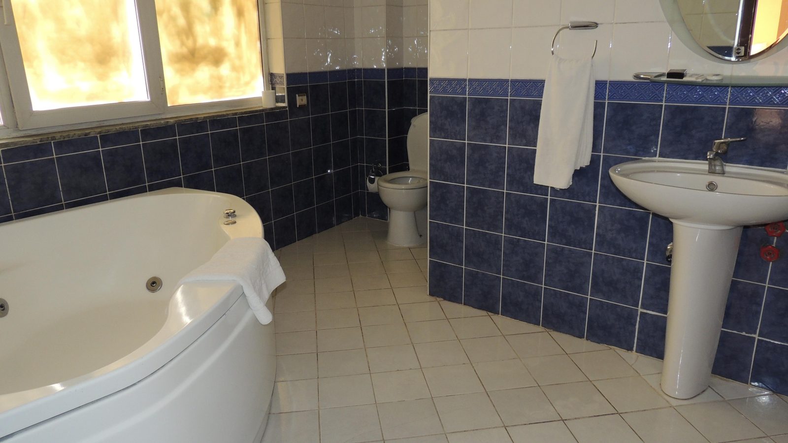 Royal Anka Hotel