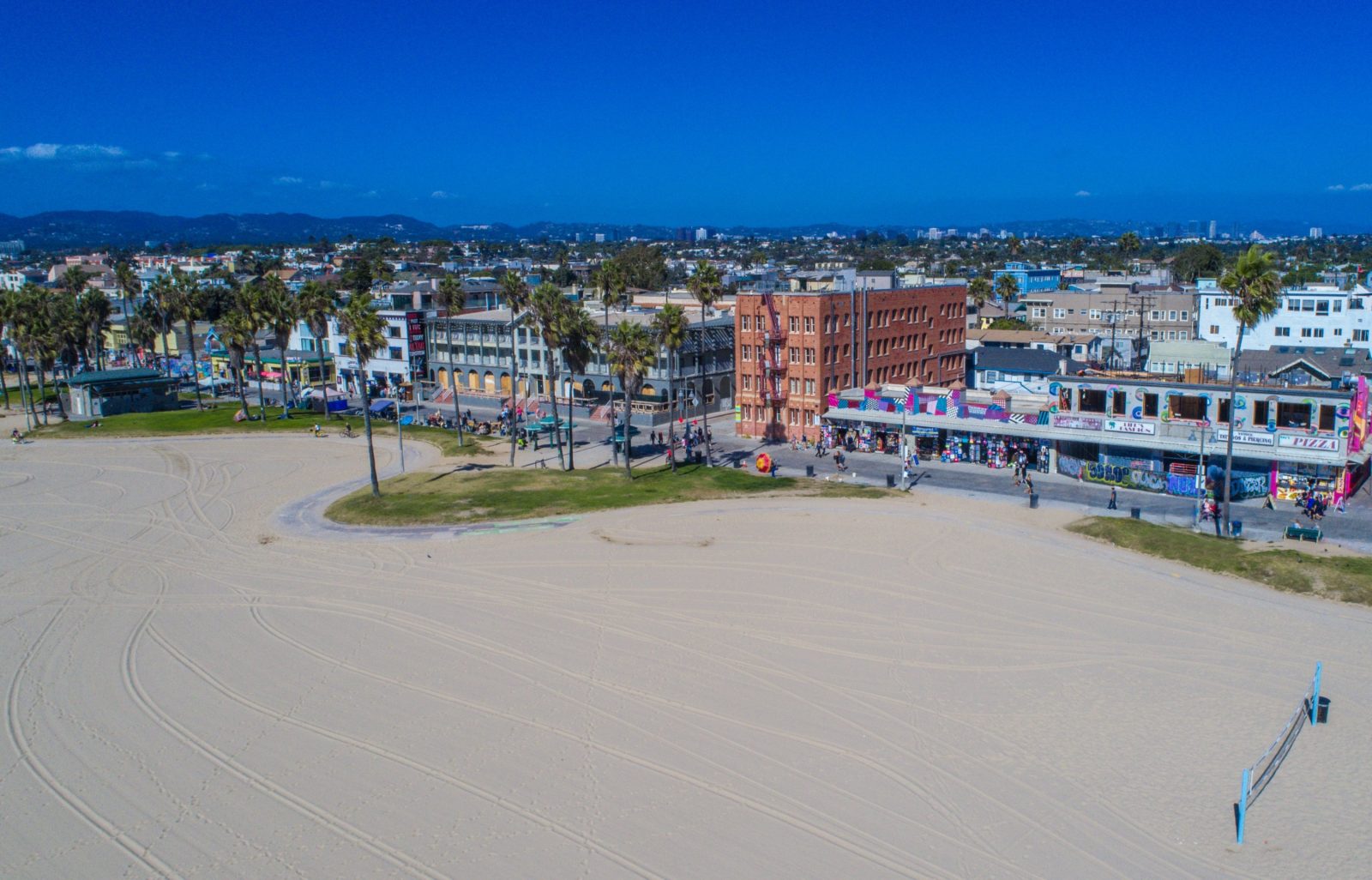 Venice Breeze Suites
