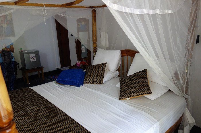 the oasis villa hotel hikkaduwa