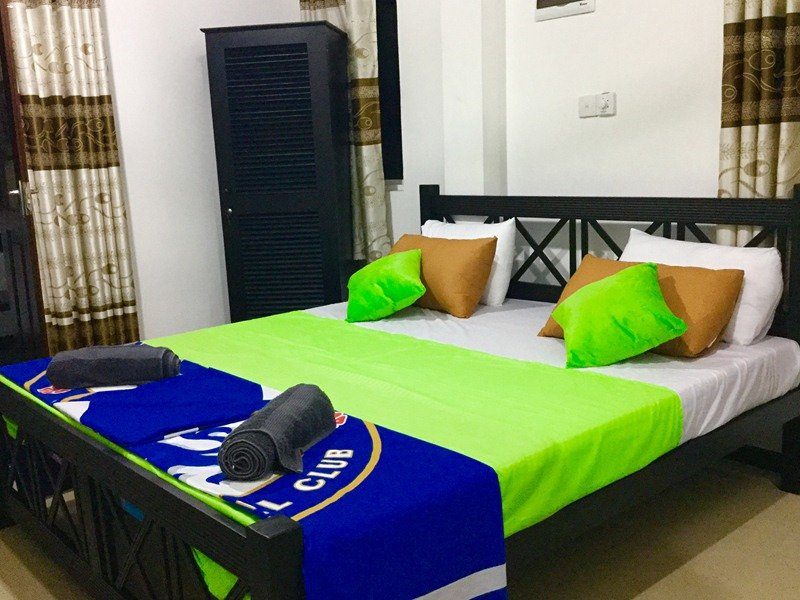 Hikkaduwa Family Inn