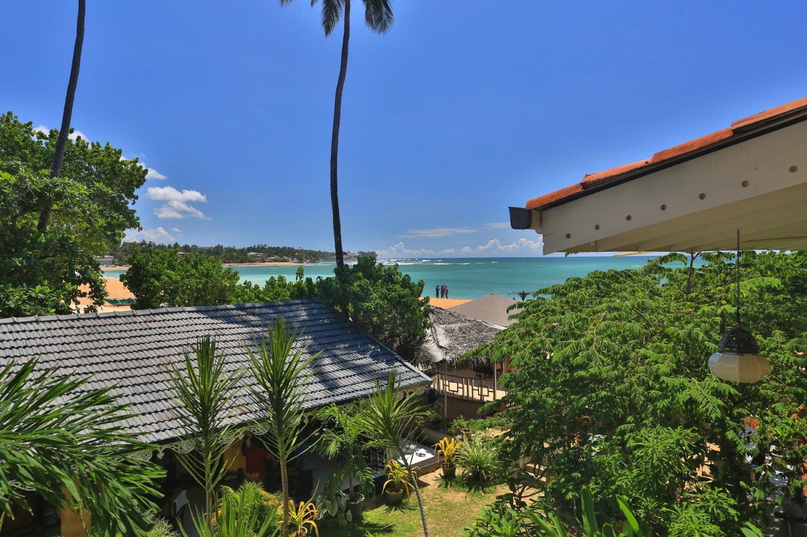 thaproban beach house hotel unawatuna