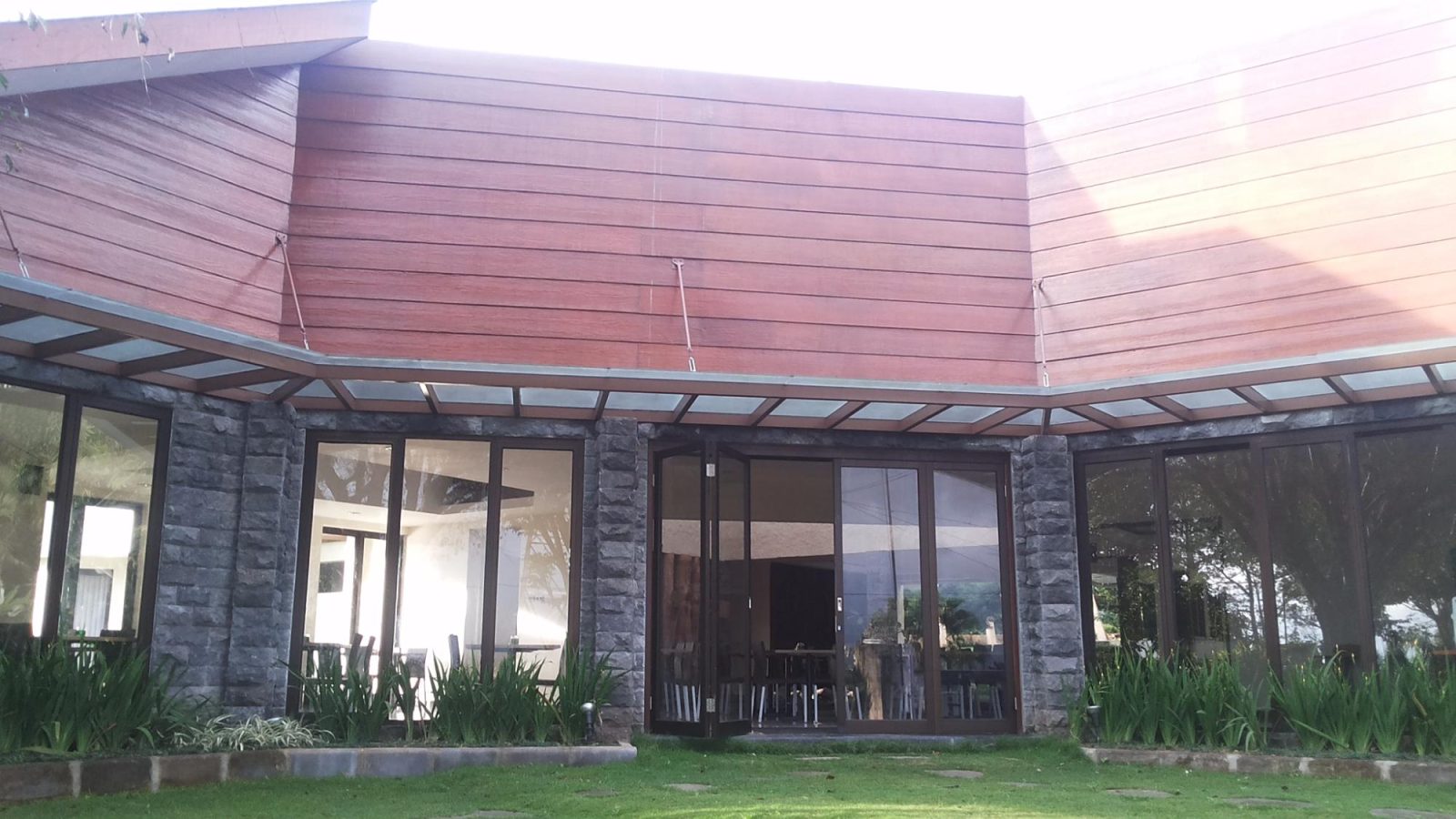 villa batu permai hotel malang