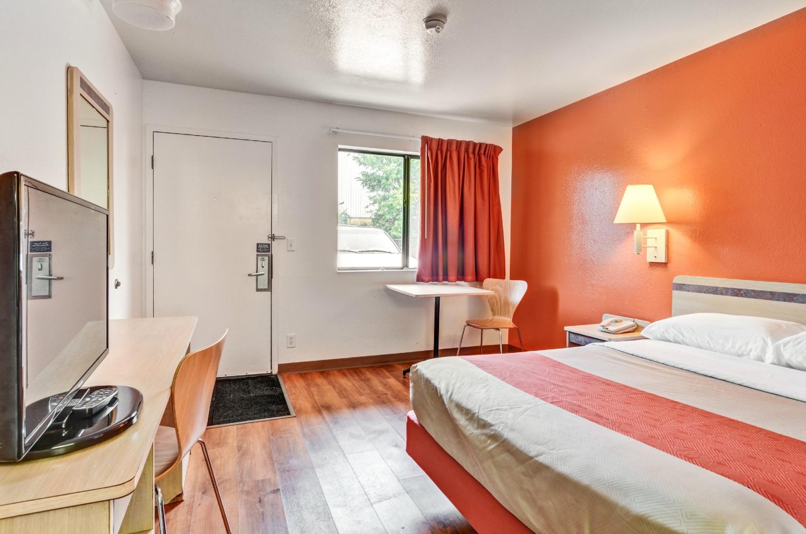 pittsburgh motel six