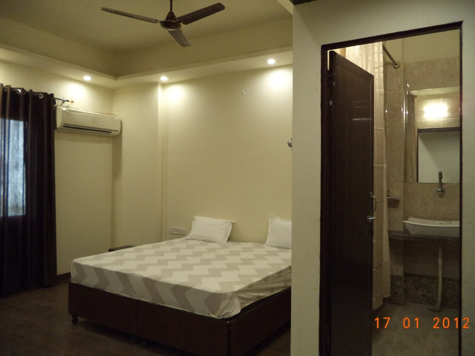 Abhi Rooms Jaipur