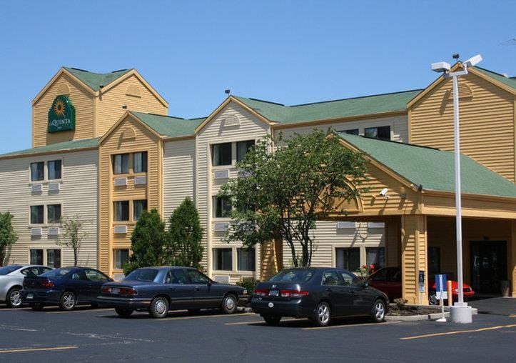 la quinta inn milwaukee northwest hotel milwaukee