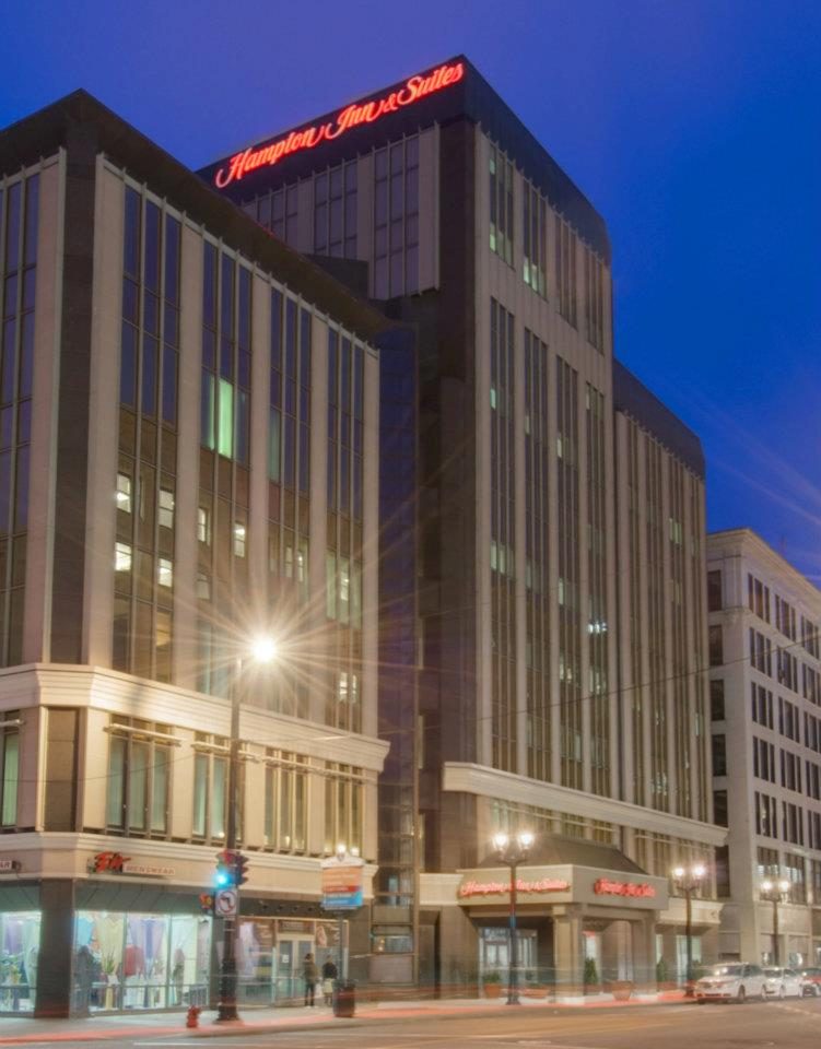 milwaukee hampton inn