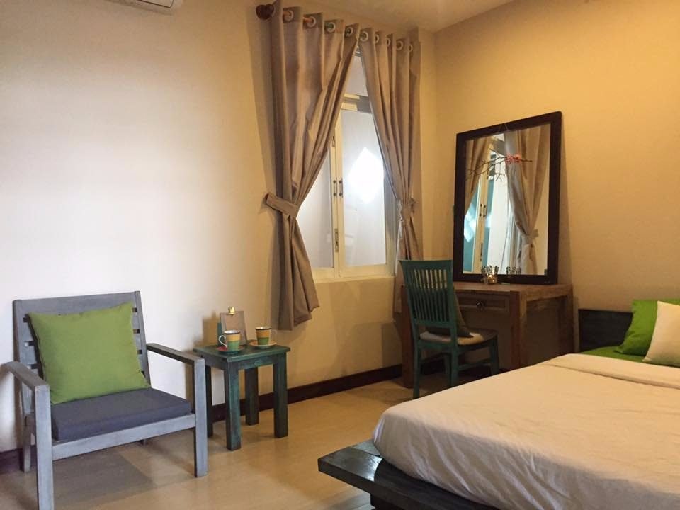 Home Quy Nhon Bed & Room