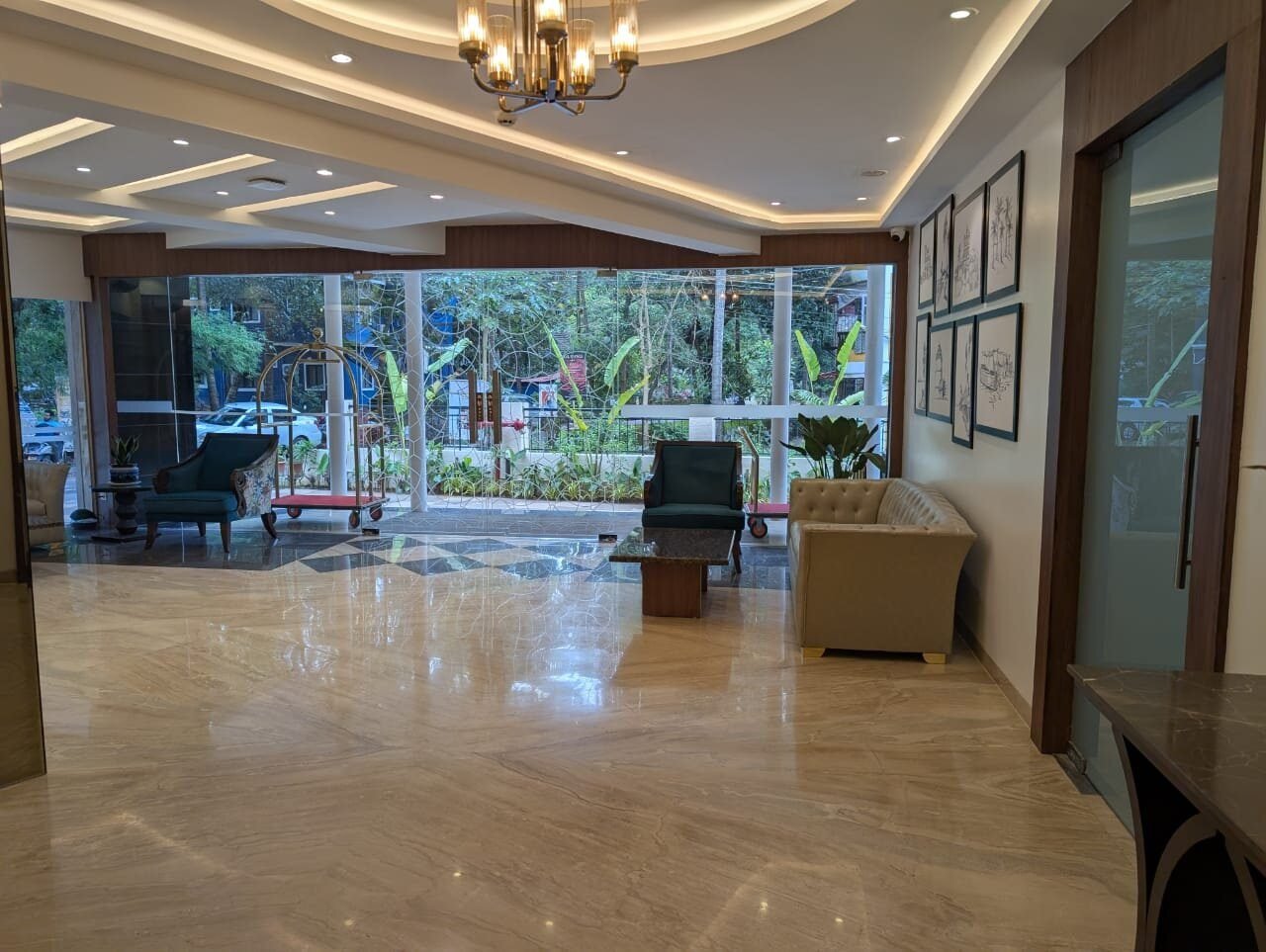 Meritas Grand Inn Calangute Goa