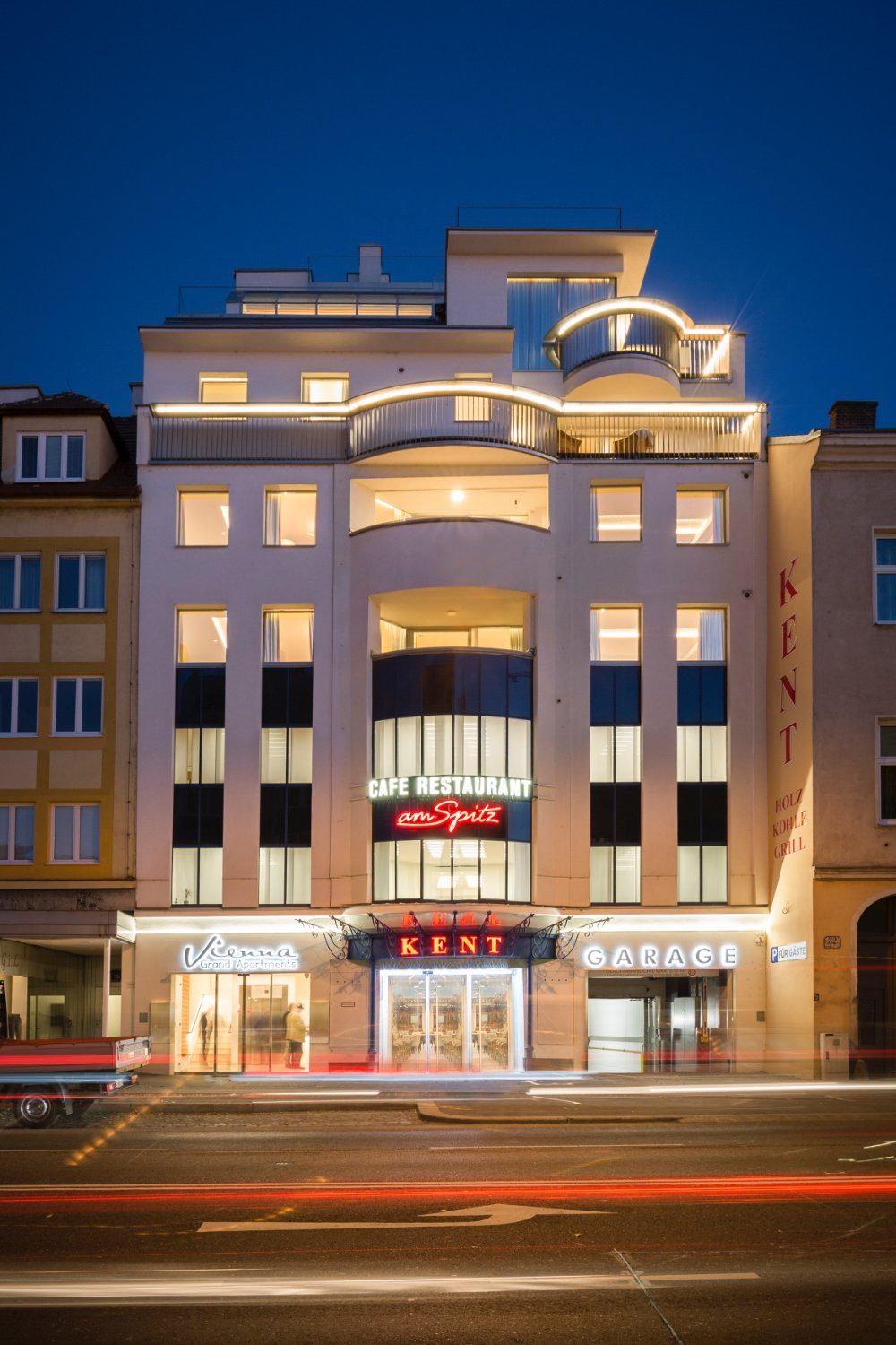 Vienna Grand Apartments City