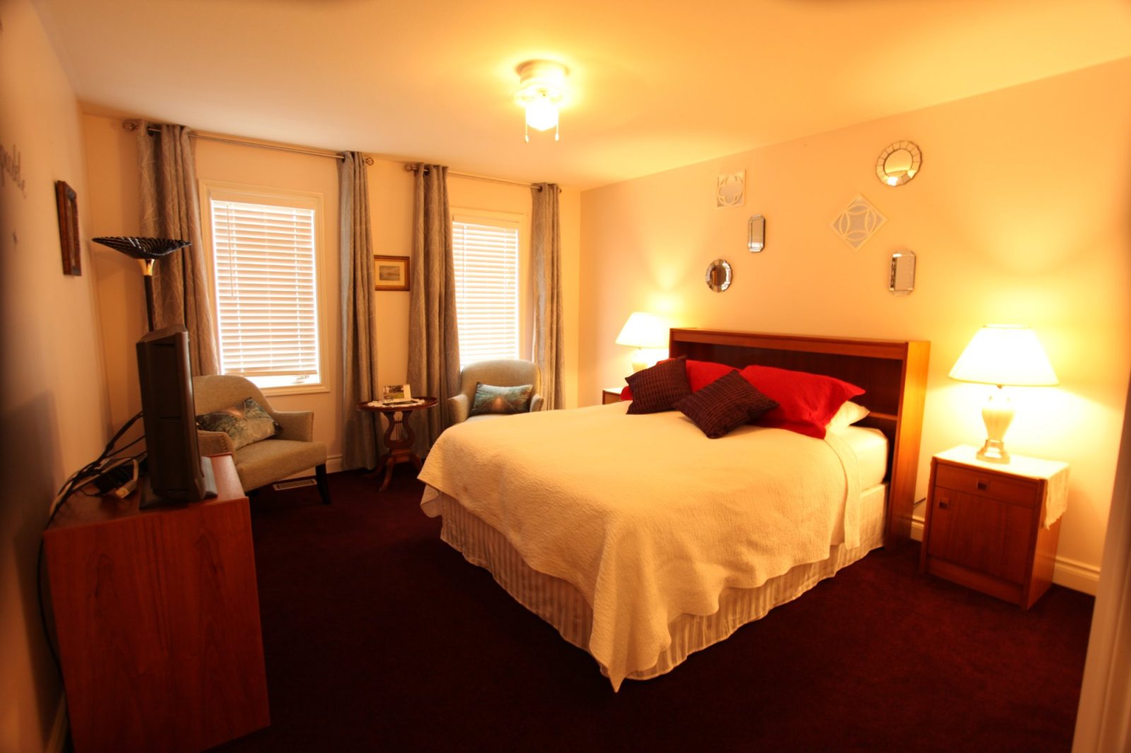 Charlottetown House Bed & Breakfast