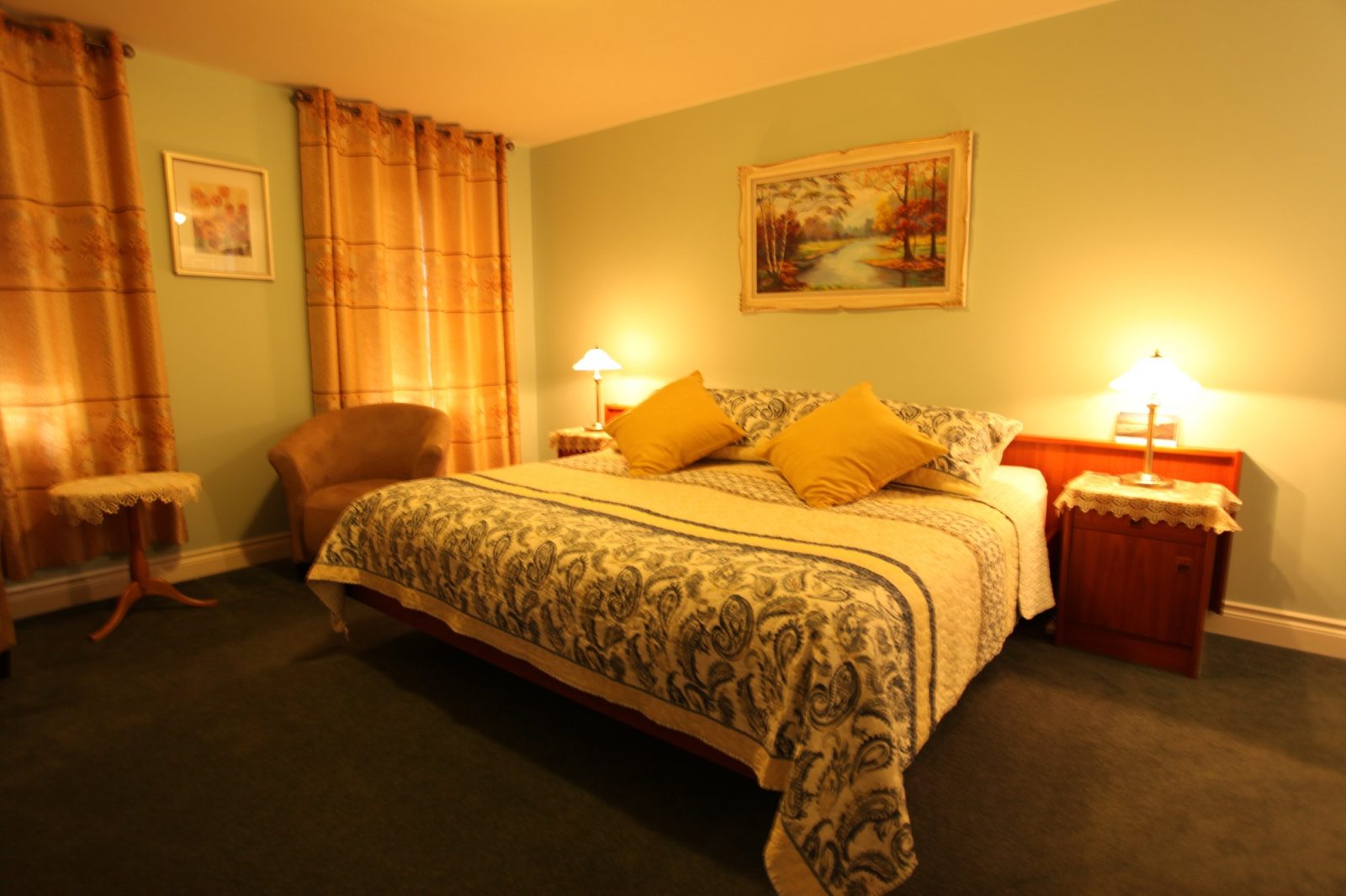 Charlottetown House Bed & Breakfast